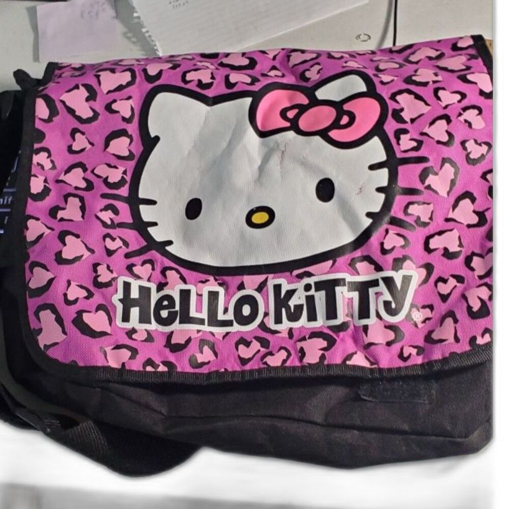 Hello Kitty Messenger Bag or Diaper Bag Large Size    Sanrio Vintage 2000